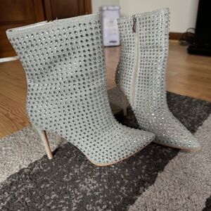 Elditas Silver Jewel Ankle Boots